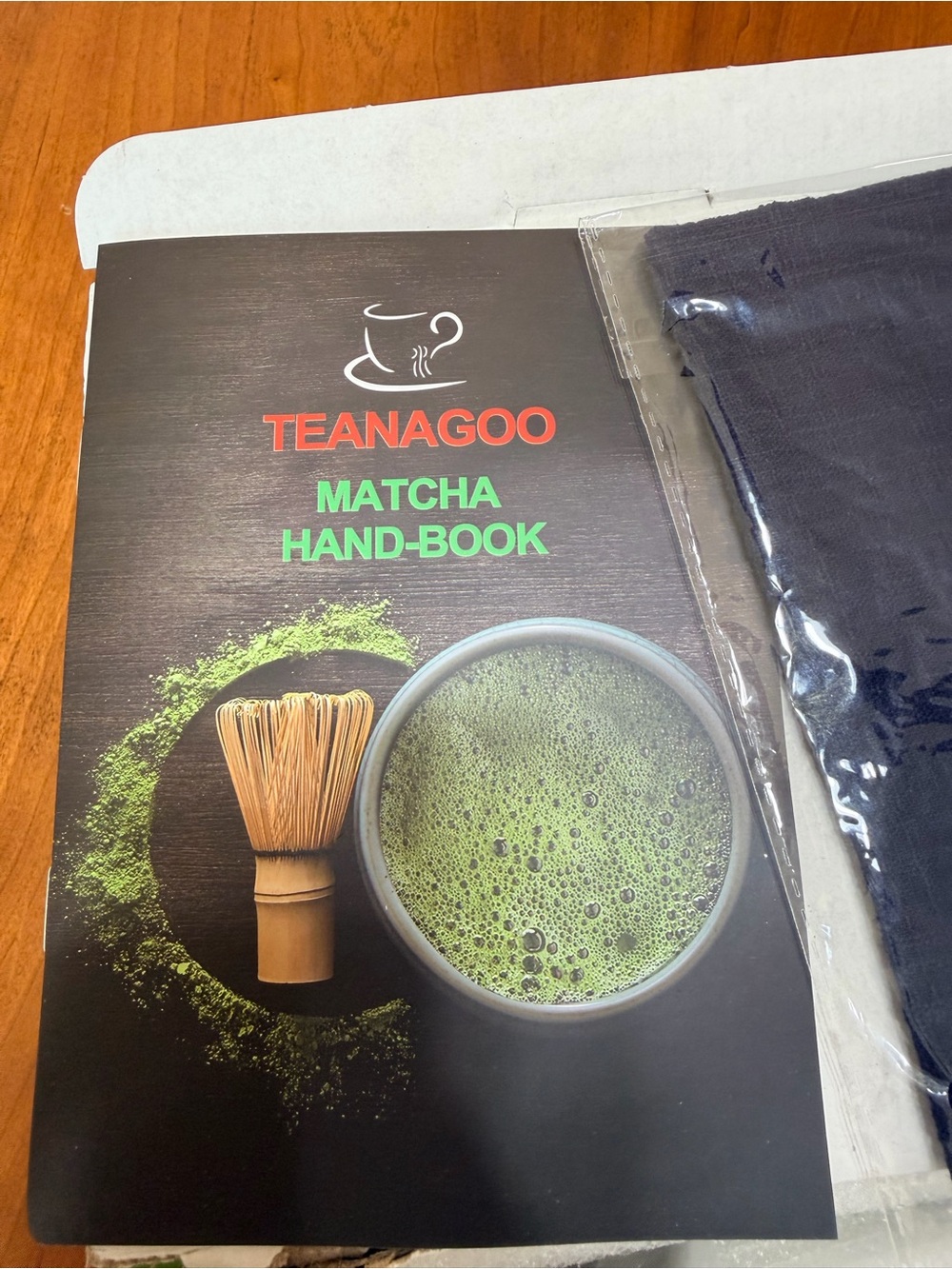 Green Ceramic Matcha Tea Set with Bamboo Whisk - Picture 2 of 4